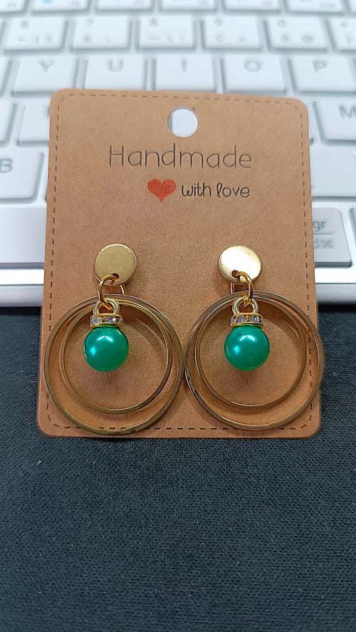 Boucles d'oreilles avec cercles dorés et perle - Modèle Brienne